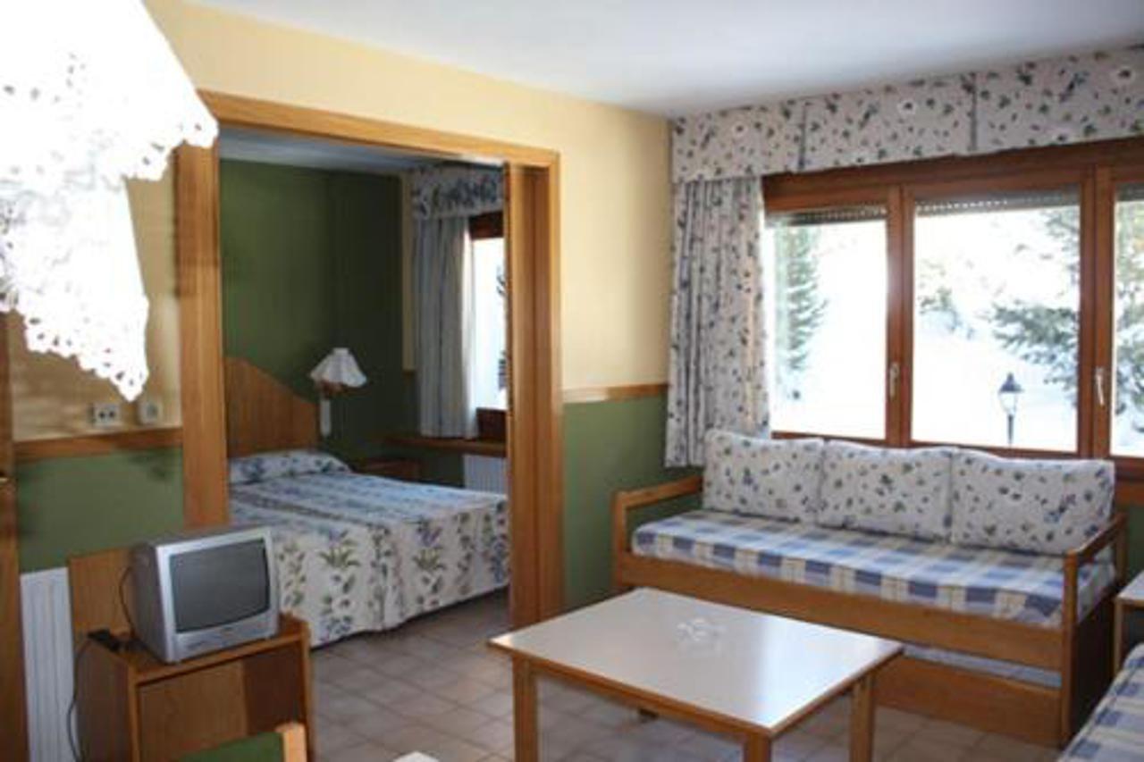 Apartamentos Solneu Бакейра-Берет Экстерьер фото