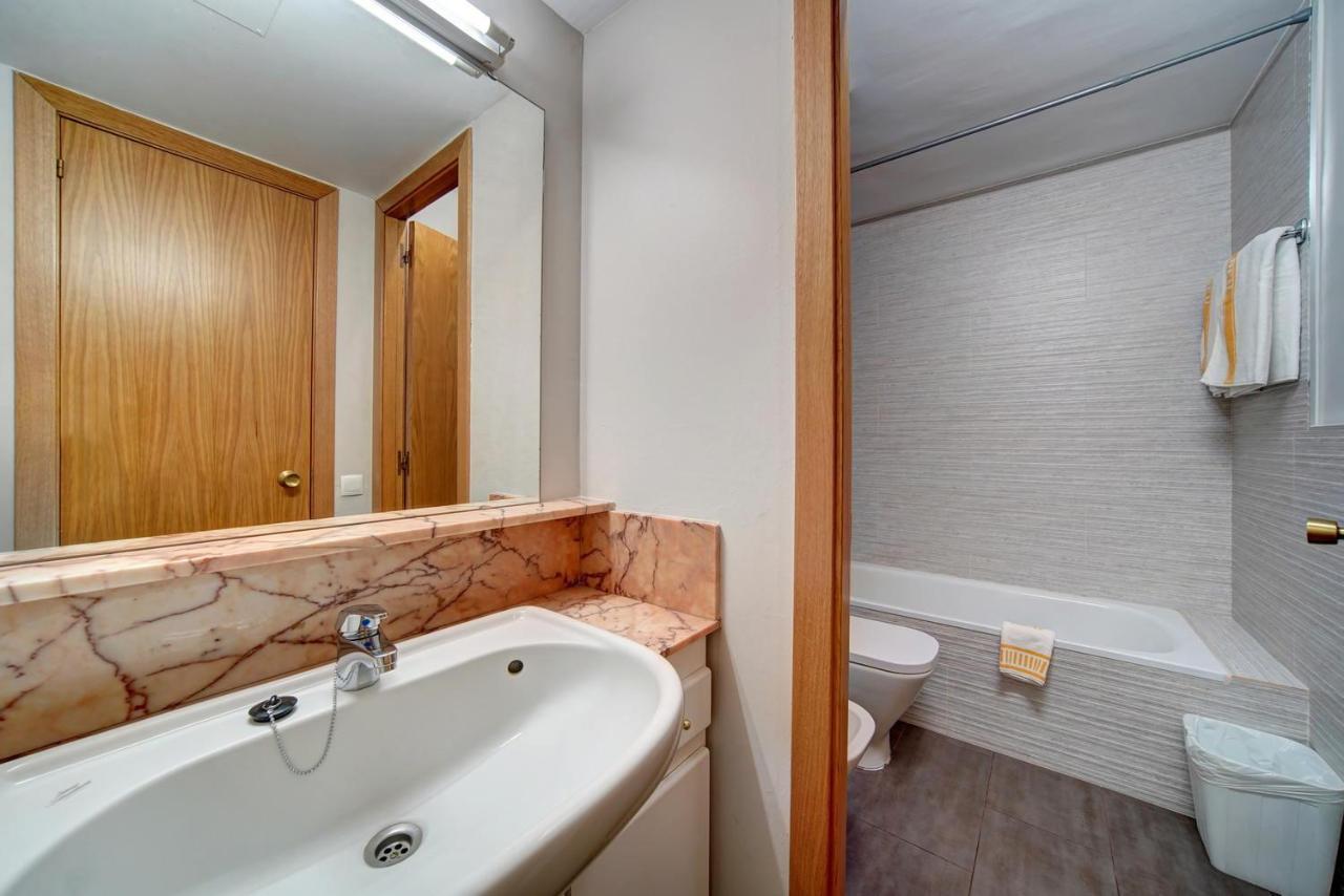 Apartamentos Solneu Бакейра-Берет Экстерьер фото