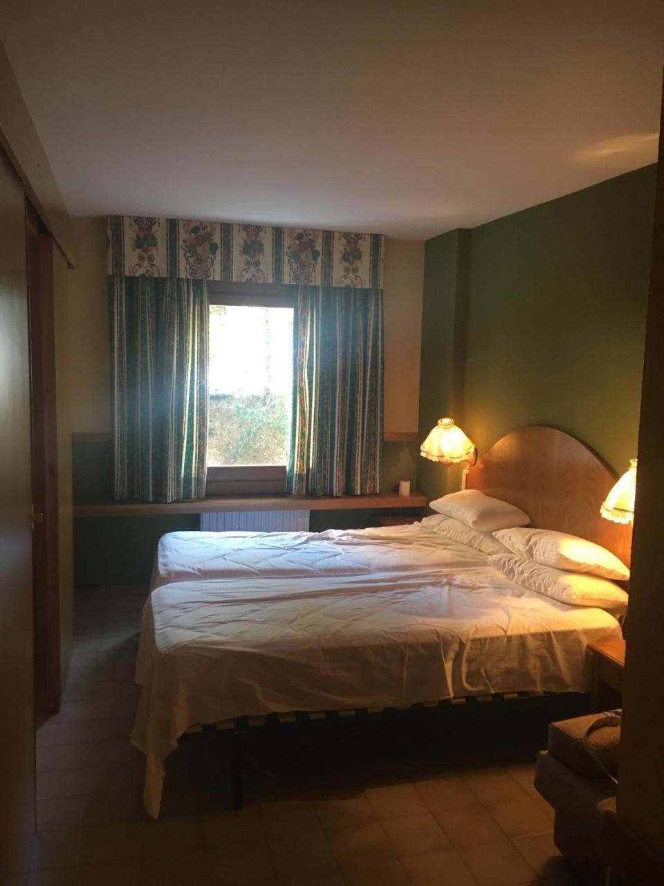 Apartamentos Solneu Бакейра-Берет Экстерьер фото